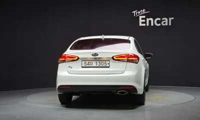 Kia K3 2018, 131032 км, за 5135.54 USD
