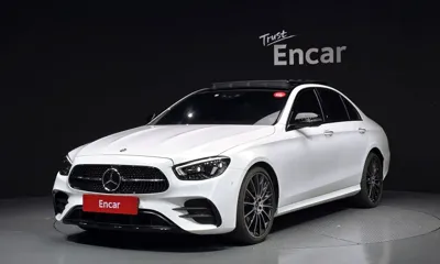 Mercedes-Benz E-Class · 2023 год
