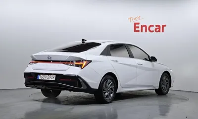 Hyundai Avante 2024, 26800 км, за 14271.55 USD