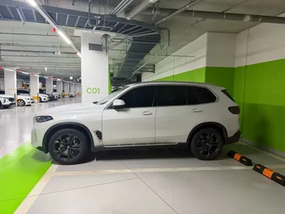 BMW X5 · 2024 год
