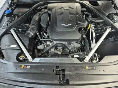 Genesis G90 2019, 137616 км, за 18800.43 USD