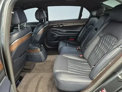 Genesis G90 2019, 137616 км, за 18800.43 USD - фото 12