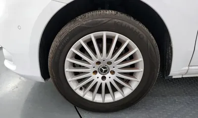 Mercedes-Benz V-Class 2020, 35099 км, за 30331.1 USD