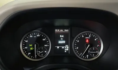 Mercedes-Benz V-Class 2020, 35099 км, за 30331.1 USD - фото 8