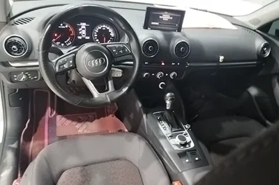 Audi A3 2020, 31500 км, за 13277 USD - фото 12