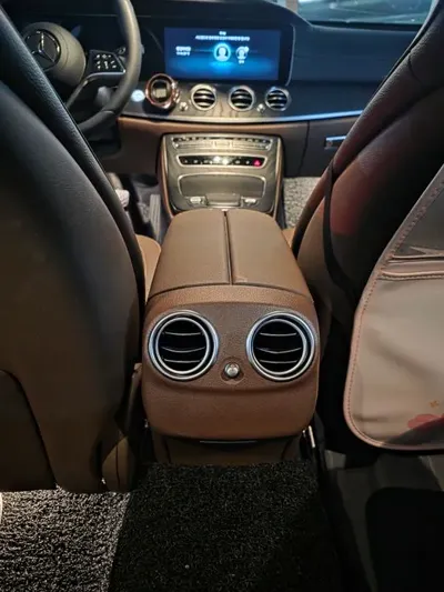 Mercedes-Benz E-Class 2023, 26000 км, за 39464.81 USD - фото 6