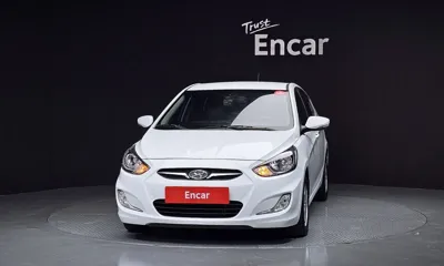 Hyundai Accent 2012, 118024 км, за 2636.27 USD