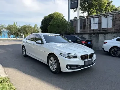 BMW 5 Series 2014, 80000 км, за 8510.14 USD