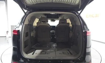 Kia Canival 2021, 50118 км, за 21777.28 USD - фото 31
