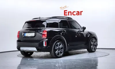 MINI Countryman 2023, 40337 км, за 19801.31 USD