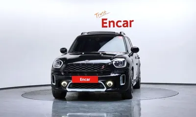 MINI Countryman 2023, 40337 км, за 19801.31 USD