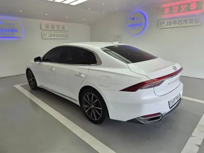 Hyundai Grandeur 2020, 163678 км, за 11832.37 USD - фото 6