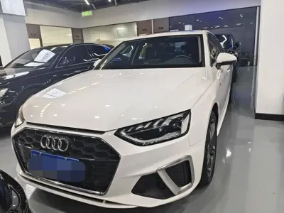 Audi A4L 2021, 49000 км, за 16421.11 USD