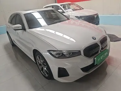 BMW i3 2023, 83699 км, за 19157.96 USD