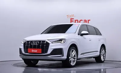 Audi Q7 · 2023 год
