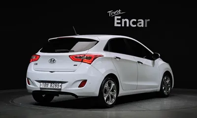 Hyundai i30 2014, 150974 км, за 3479.06 USD