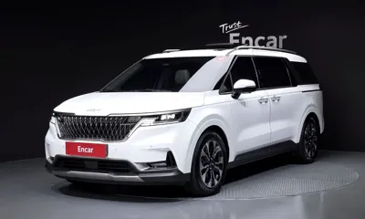 Kia Canival · 2023 год