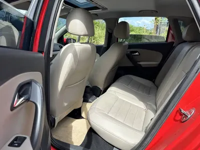 Volkswagen Polo 2010, 110000 км, за 2745.13 USD - фото 6