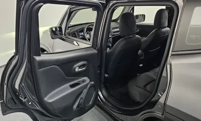 Jeep Renegade 2020, 82984 км, за 8970.94 USD - фото 20