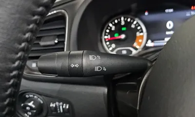 Jeep Renegade 2020, 82984 км, за 8970.94 USD - фото 30