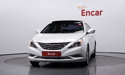 Hyundai Sonata 2012, 96015 км, за 3957.71 USD