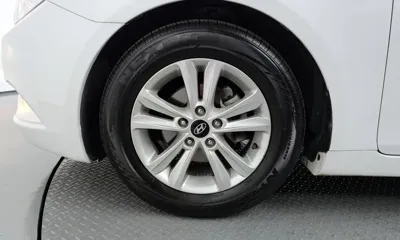 Hyundai Sonata 2012, 96015 км, за 3957.71 USD
