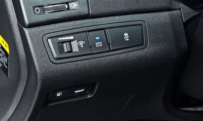 Hyundai Sonata 2012, 96015 км, за 3957.71 USD - фото 17