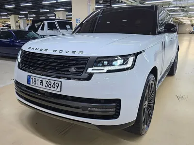 Land Rover Range Rover · 2023 год