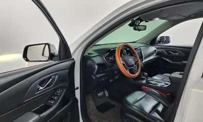 ChevroletGMDaewoo Traverse 2020, 80304 км, за 12223.32 USD - фото 10