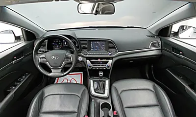 Hyundai Avante 2016, 106745 км, за 4820.85 USD