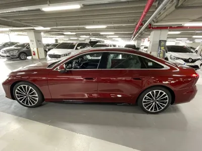 Audi A6 2026, 23 км, за 61237.82 USD