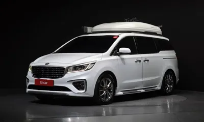 Kia Canival · 2020 год