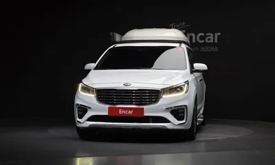 Kia Canival 2020, 131125 км, за 10437.18 USD
