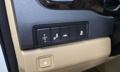 Kia Canival 2020, 131125 км, за 10343.49 USD - фото 29