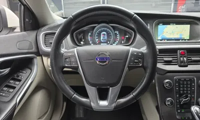 Volvo V40 2016, 111675 км, за 6937.56 USD - фото 14