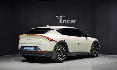 Kia EV6 2022, 96337 км, за 18511.23 USD