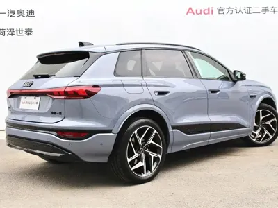 Audi 奥迪Q6L e-tron 2025, 5600 км, за 37380.51 USD