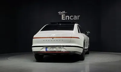 Hyundai Grandeur 2023, 35794 км, за 28159.72 USD