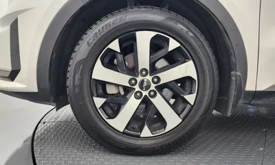 Kia Sorento 2022, 136306 км, за 12414.6 USD