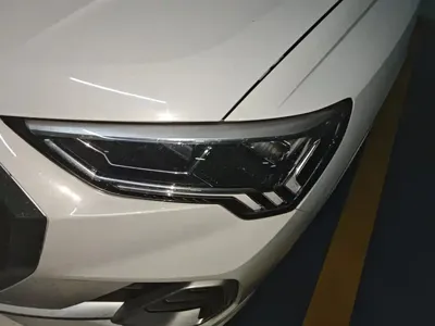 Audi Q3 2021, 60599 км, за 17854.66 USD