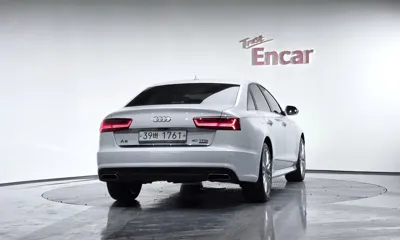 Audi A6 2018, 85013 км, за 10835.81 USD