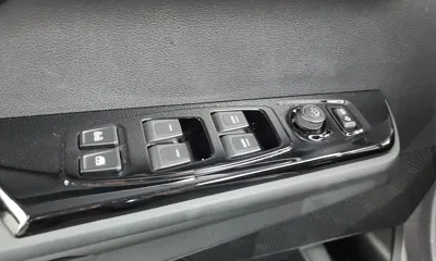 KG_Mobility_Ssangyong Torres 2024, 39406 км, за 13062.89 USD - фото 33