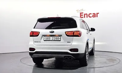 Kia Sorento 2018, 131376 км, за 9425.99 USD