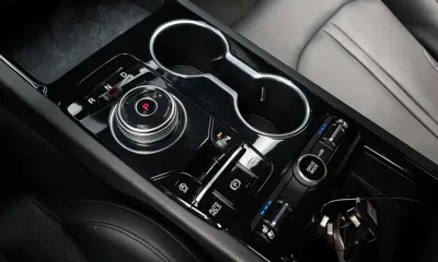 Kia K5 2024, 29890 км, за 20716.62 USD - фото 9