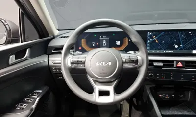 Kia K5 2024, 29890 км, за 20716.62 USD - фото 13