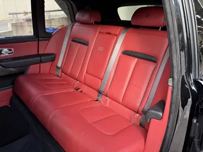 Rolls-Royce Cullinan 2019, 68000 км, за 572529.47 USD - фото 6