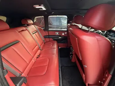 Rolls-Royce Cullinan 2019, 68000 км, за 572529.47 USD - фото 7