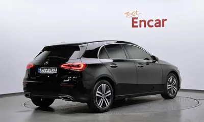Mercedes-Benz A-Class 2021, 3536 км, за 16852.24 USD