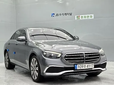 Mercedes-Benz E-Class 2023, 49695 км, за 30397.33 USD