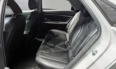 Hyundai Avante 2022, 54618 км, за 11832.37 USD - фото 13